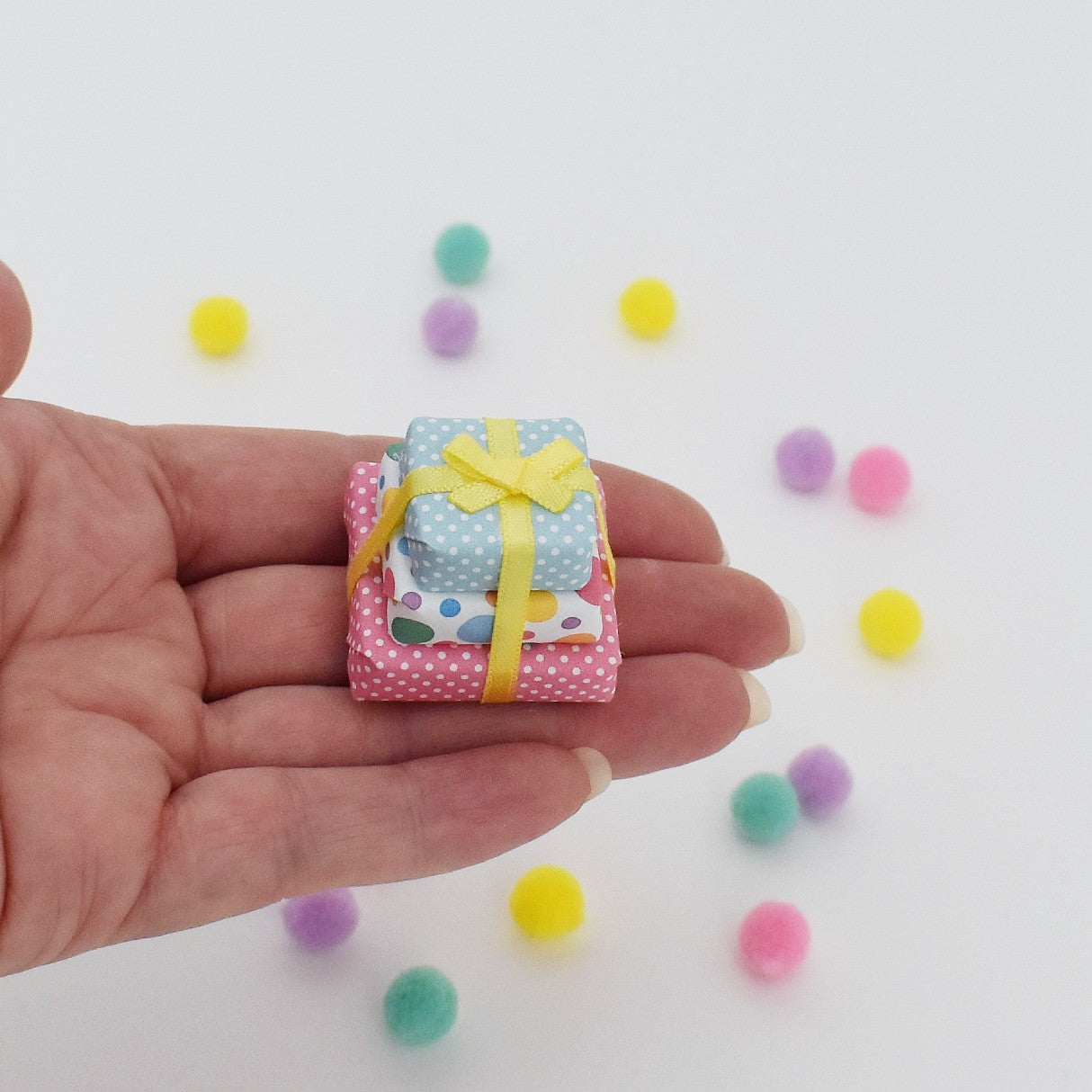 Cake Topper Accessory Set: Bright Rainbow