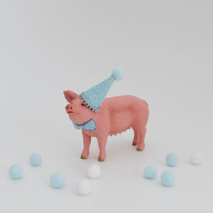 pig with party hat cake topper