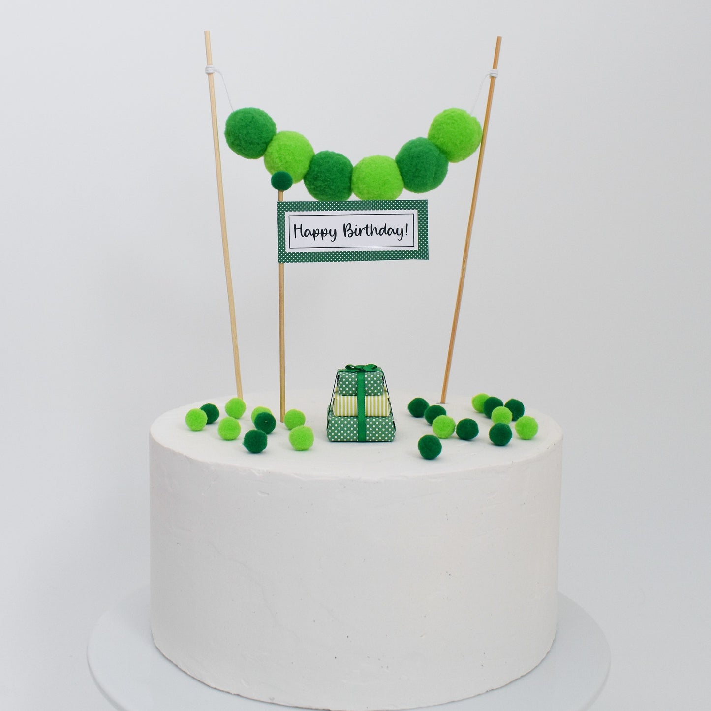 green cake decoration set