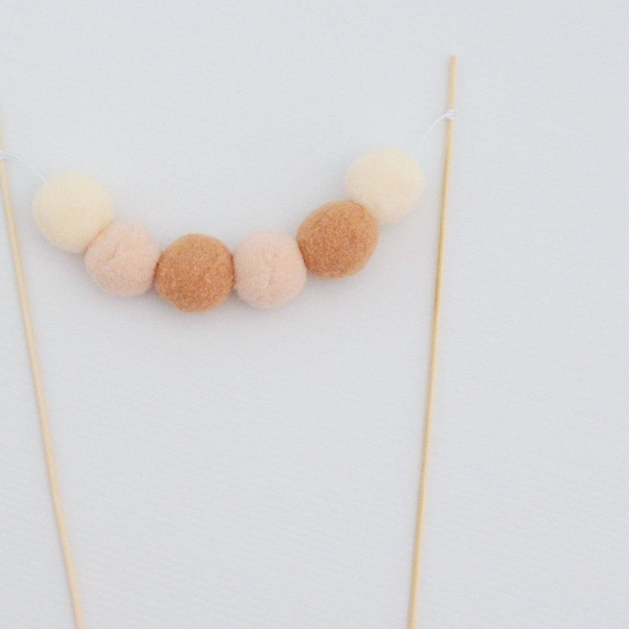 Pom Pom Garland Cake Topper in Neutral / Natural / Earthy tones