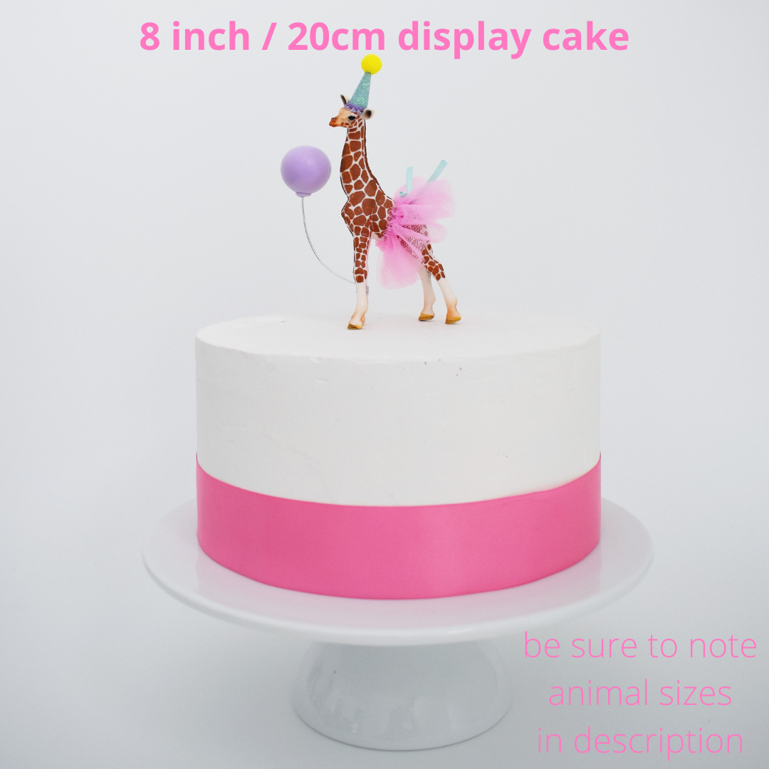 giraffe cake topper