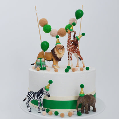 Pom Pom Garland Cake Topper in Safari / Junge theme